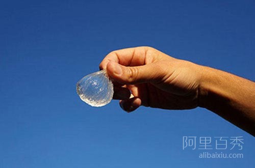 你敢吃嗎？可以吃的水瓶，環保又方便--置頂表情