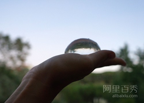 你敢吃嗎？可以吃的水瓶，環保又方便--置頂表情